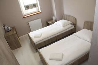 Отели типа «постель и завтрак» Mamut Лешно Стандартный двухместный номер с 2 отдельными кроватями-2